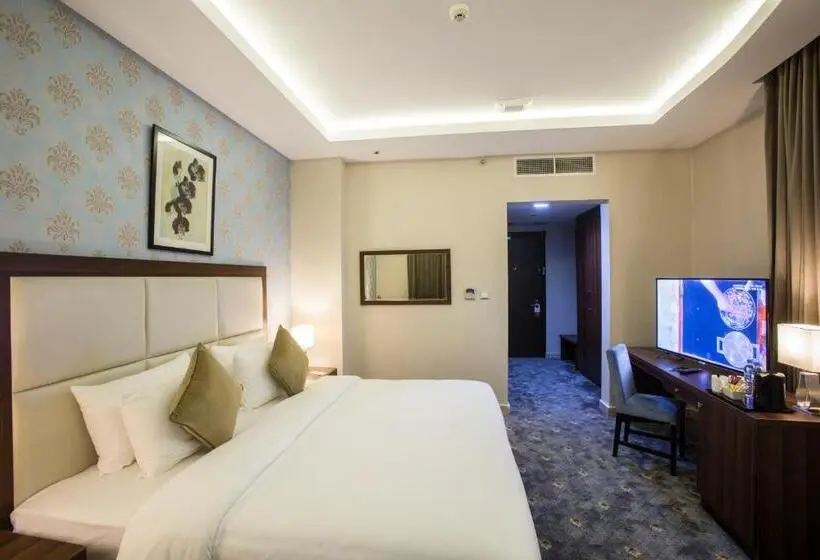 اتاق سوپریور با تخت بزرگ, The Town Hotel Doha