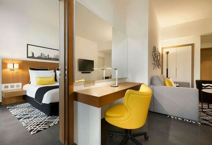 سوییت, Tryp By Wyndham Dubai