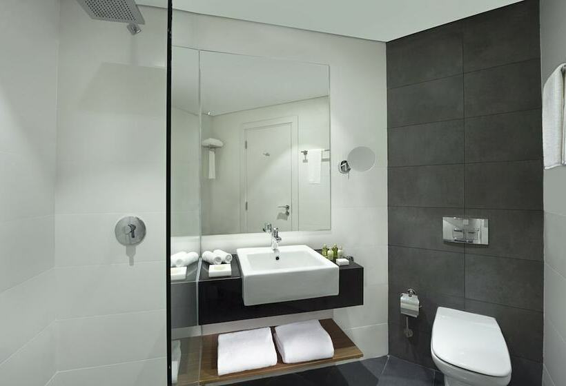 سوییت, Tryp By Wyndham Dubai