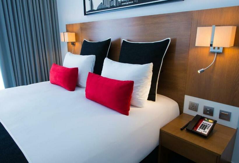 Люкс Премиум, Tryp By Wyndham Dubai