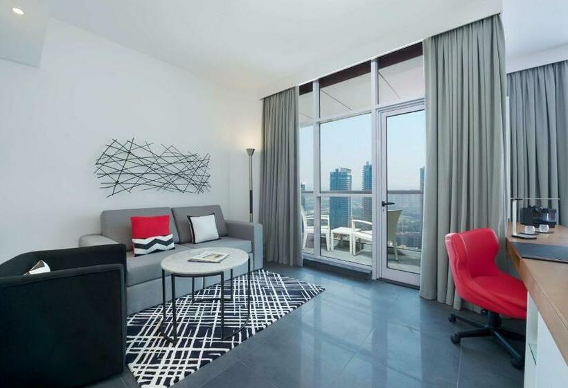 سوئیت پریمیوم, Tryp By Wyndham Dubai