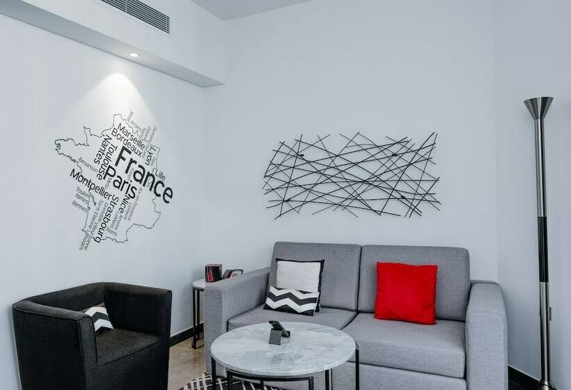 سوئیت پریمیوم, Tryp By Wyndham Dubai