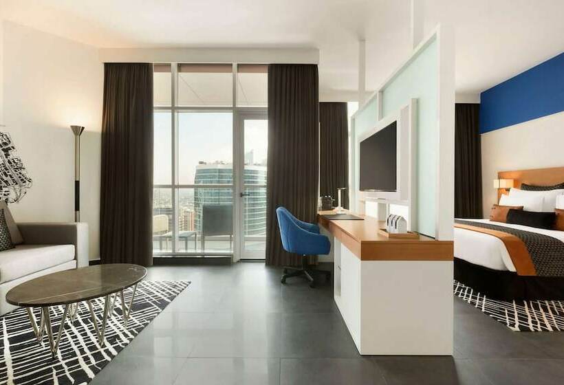 سوئیت پریمیوم, Tryp By Wyndham Dubai