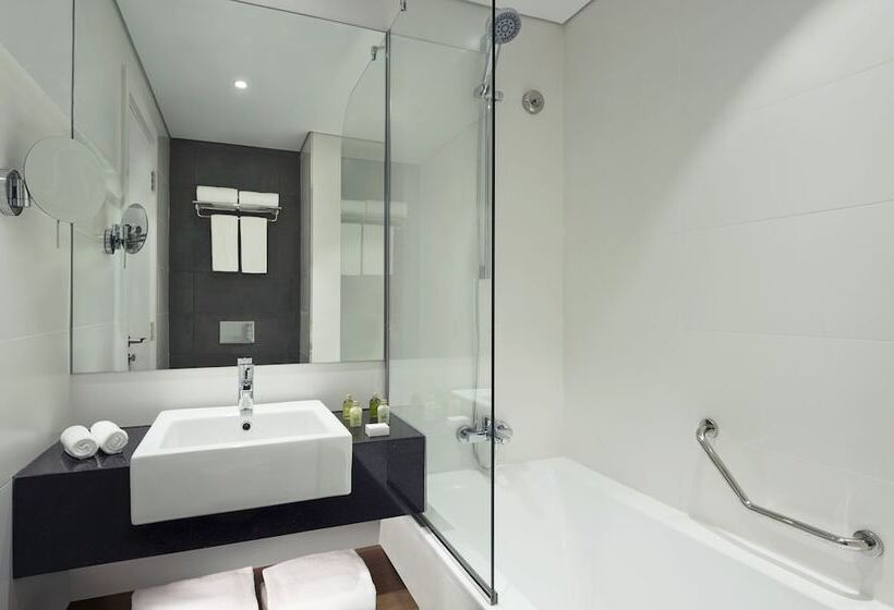 اتاق استاندارد با تخت دوبل, Tryp By Wyndham Dubai