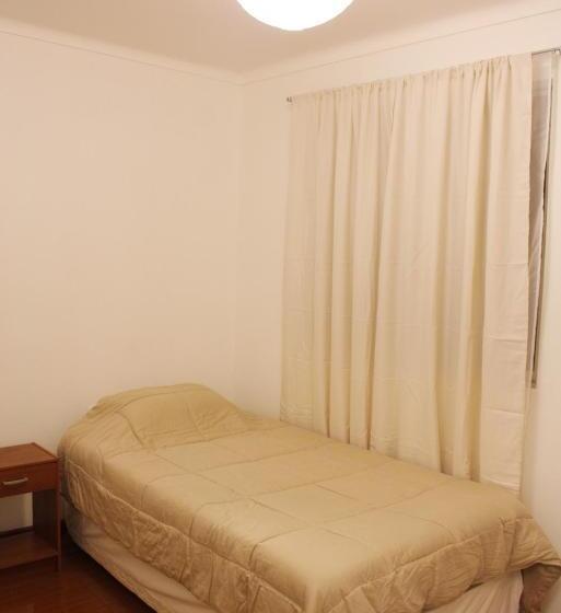 标准单人间共用浴室, Velero Centro