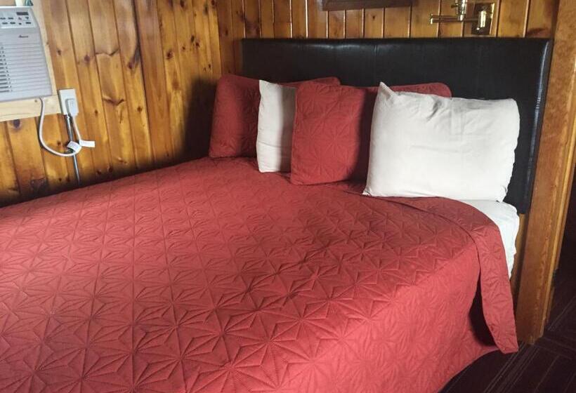 Family Suite, Adoba® Hotel Naubinway