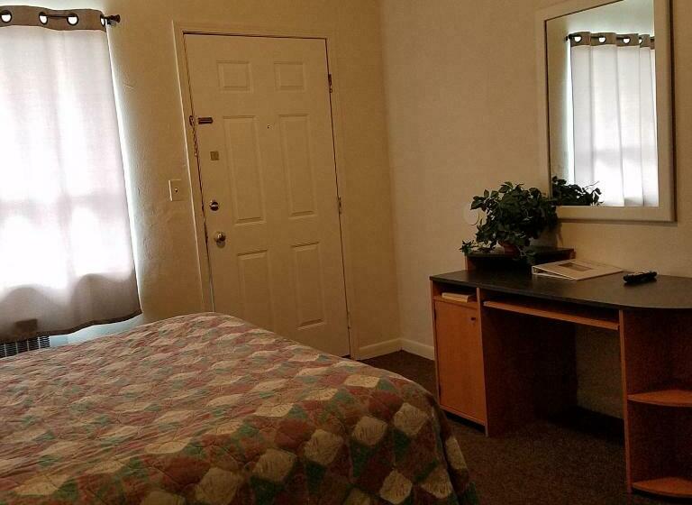 Номер Стандарт, Greenwell Motel