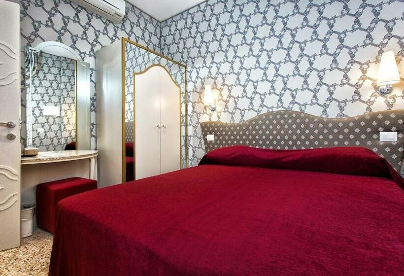 Standard Room, Ca Nobile Corner