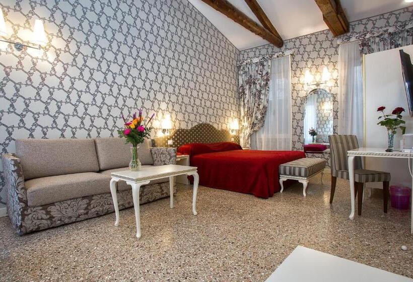 Junior Suite, Ca Nobile Corner