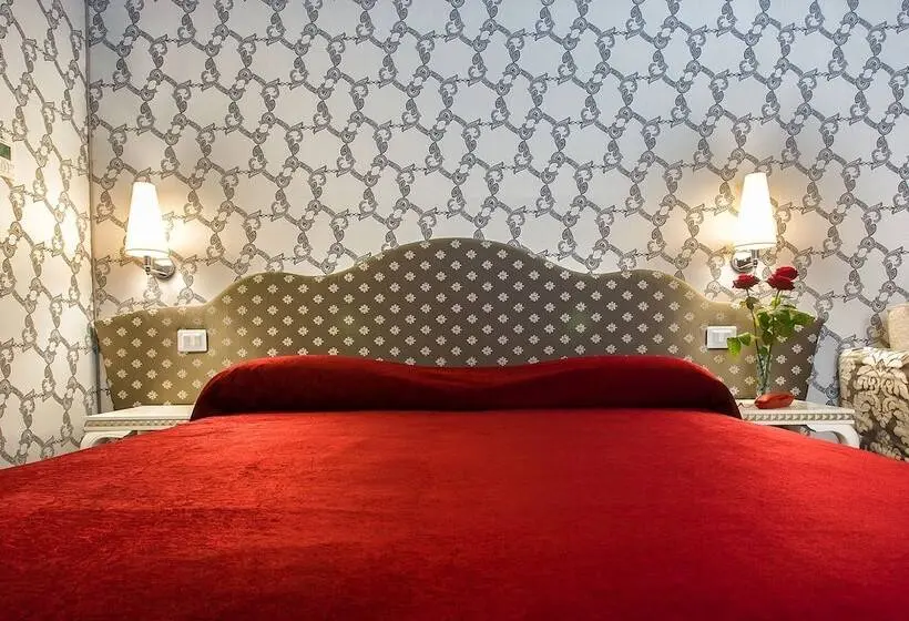 سوییت جونیور, Ca  Nobile Corner