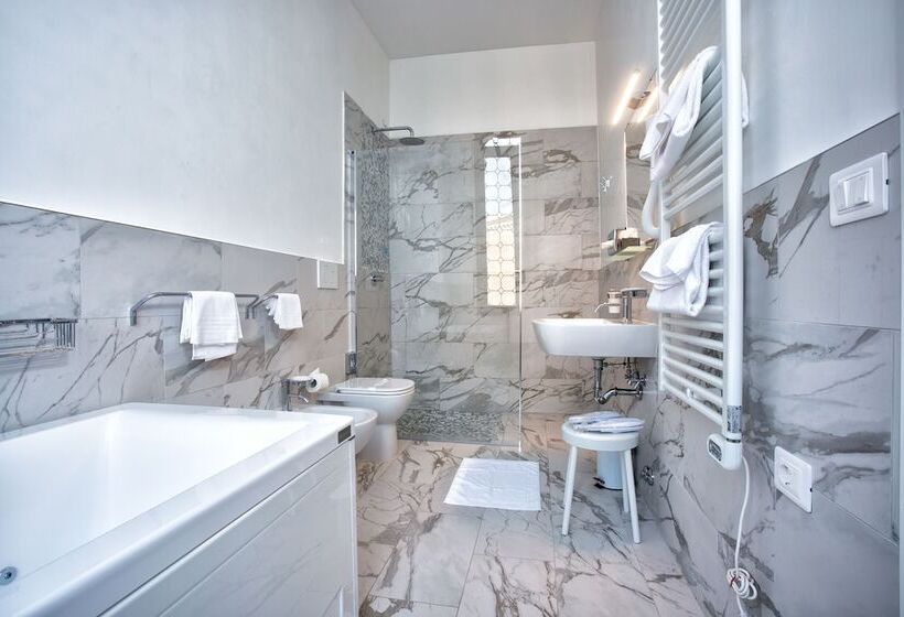 Deluxe Suite, Ca Nobile Corner