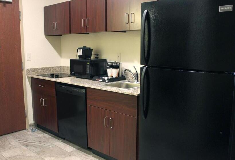 스위트 킹사이즈 침대, Cobblestone Inn & Suites   Lamoni