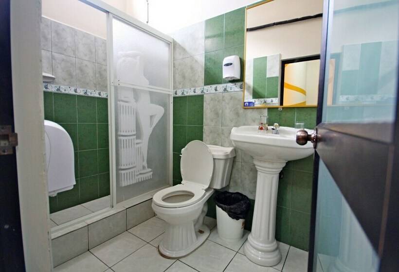 غرفة قياسية, Coca Imperial