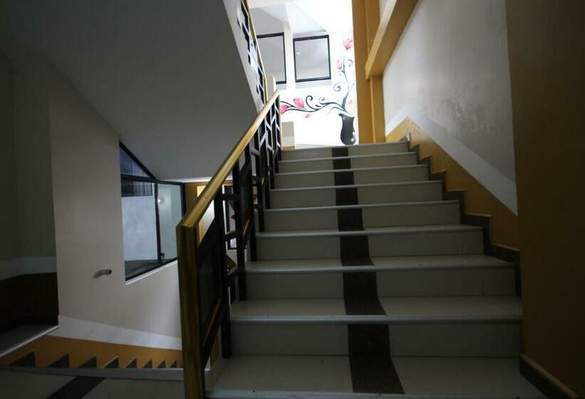 غرفة قياسية فردية, Coca Imperial