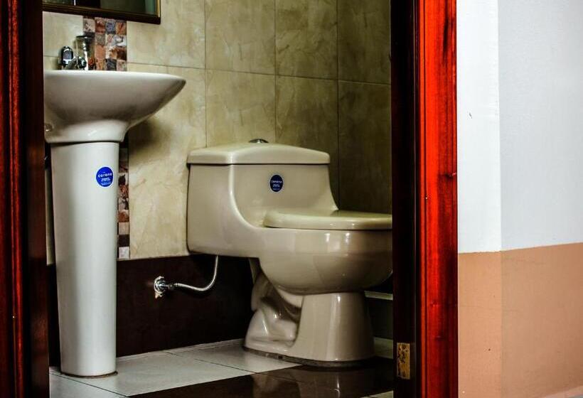 غرفة قياسية, Coca Imperial