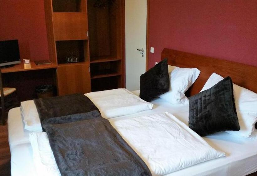 스탠다드 룸, Ellenbergs Restaurant &