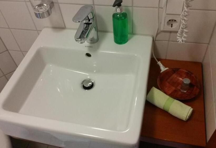 스탠다드 싱글 룸, Ellenbergs Restaurant &