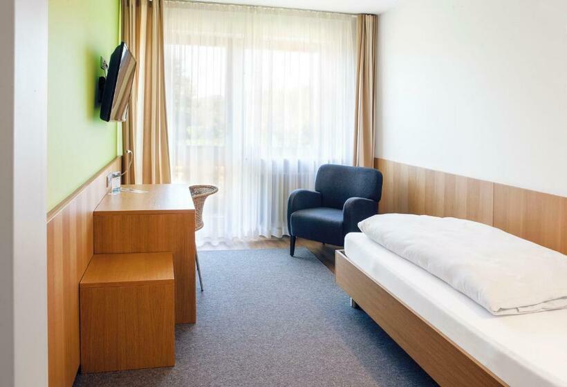 اتاق استاندارد یک نفره, Gastehaus St Theresia Bodensee