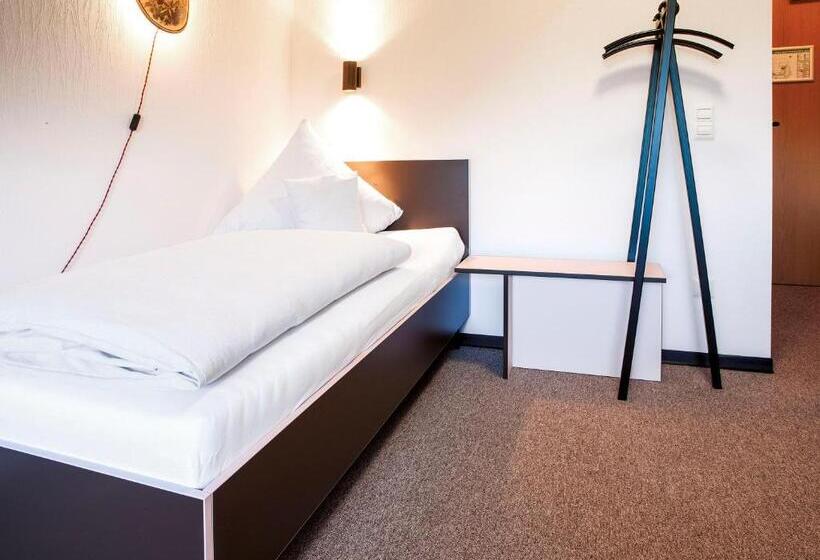 Quarto standart individual, Gastehaus St Theresia Bodensee