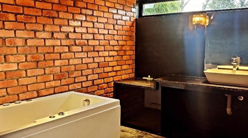 חדר סופריור עם מיטת קינג, Holiday Vagamon