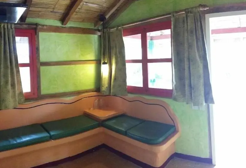 家族用バンガロー, Hosteria Canoa