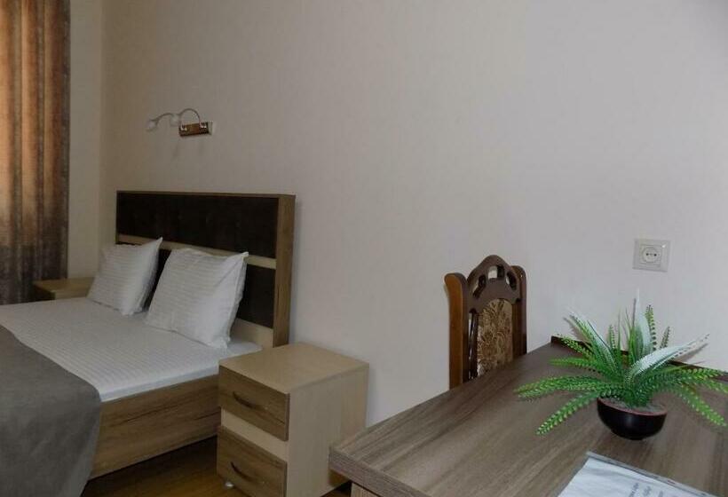 اتاق استاندارد, Mars