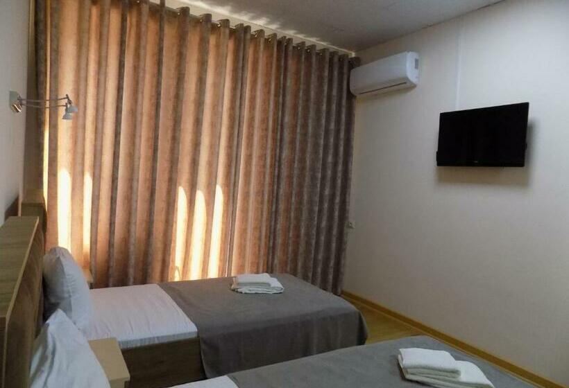 اتاق استاندارد, Mars