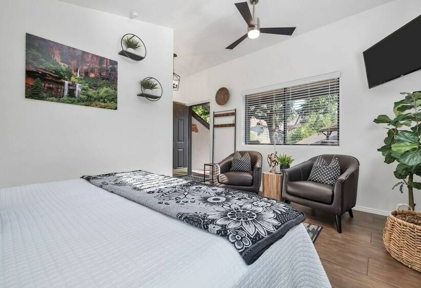 منزل غرفة نوم واحدة, Red Rock Inn Cottages