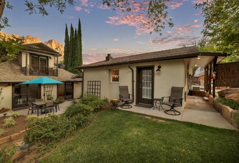 جناح سرير كينج, Red Rock Inn Cottages