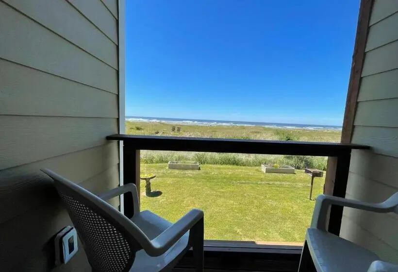 オーシャンビューデラックスルームバルコニー付き, Moonstone Beach Motel