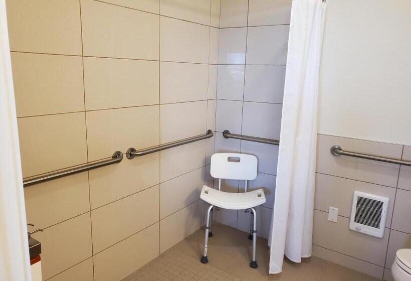 Студия Стандарт, Moonstone Beach Motel