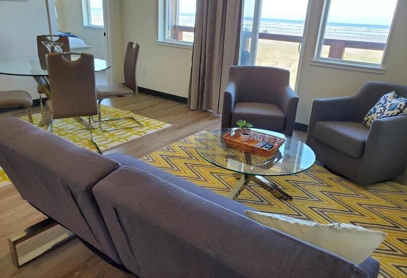 جناح جونيور ديلوكس, Moonstone Beach Motel