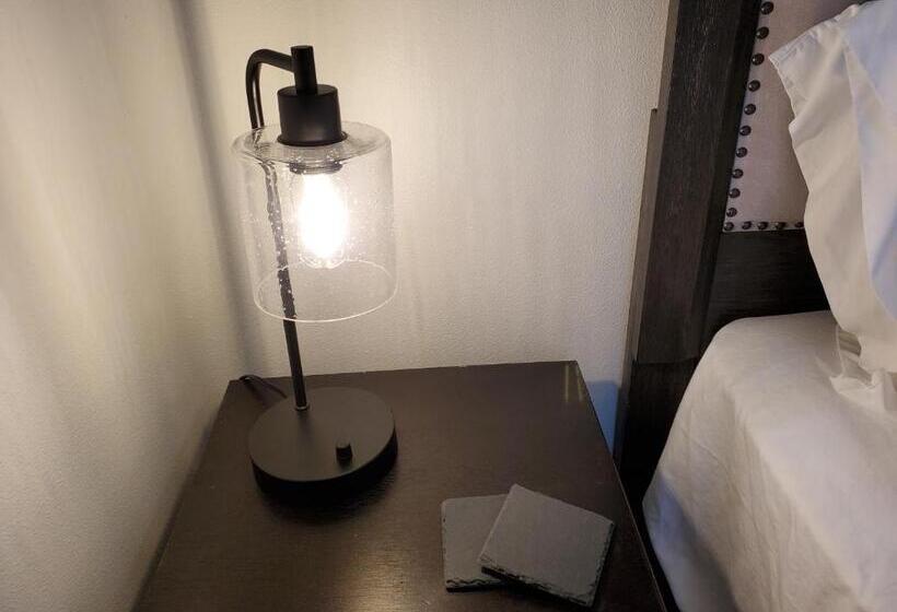 جناح غرفتين نوم, Moonstone Beach Motel