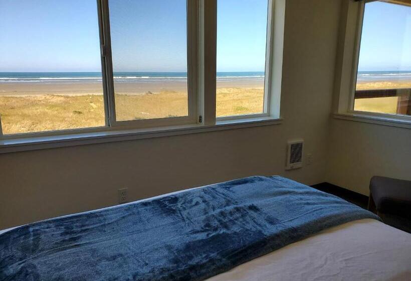 Люкс 2 Спальни, Moonstone Beach Motel