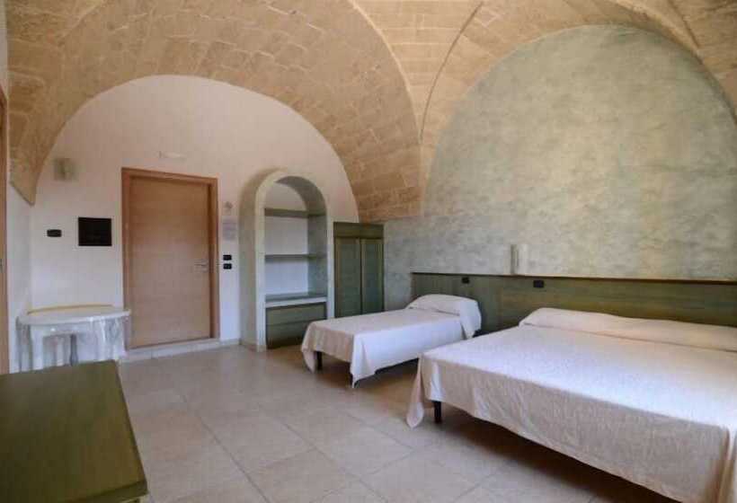 חדר סטנדרט לארבעה, Villa Arneide