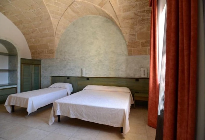 חדר סטנדרט לארבעה, Villa Arneide