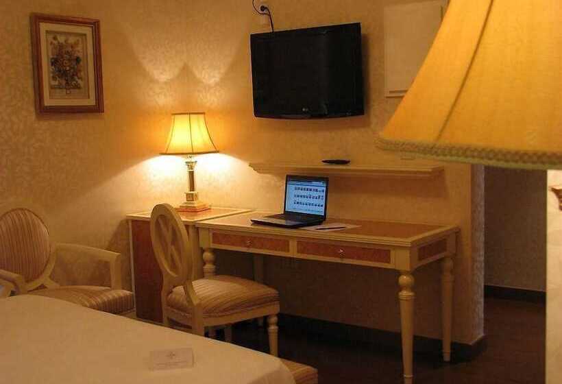 Habitación Estándar, Bossh Alicia