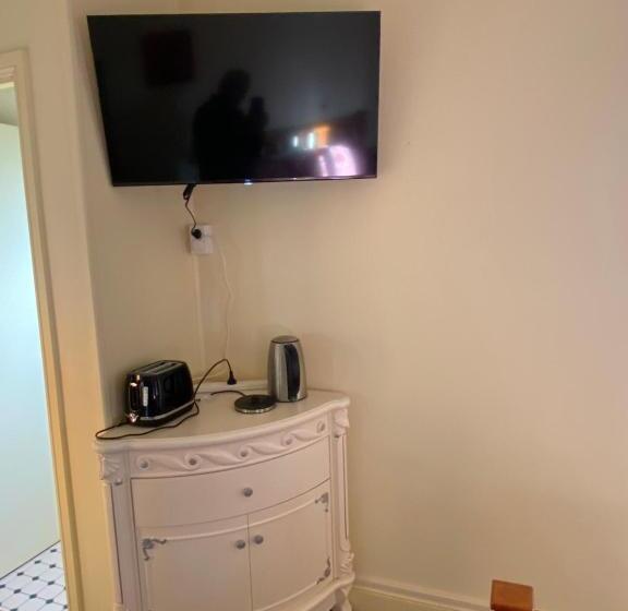 اتاق لوکس, Ellstanmor Guesthouse Cooma
