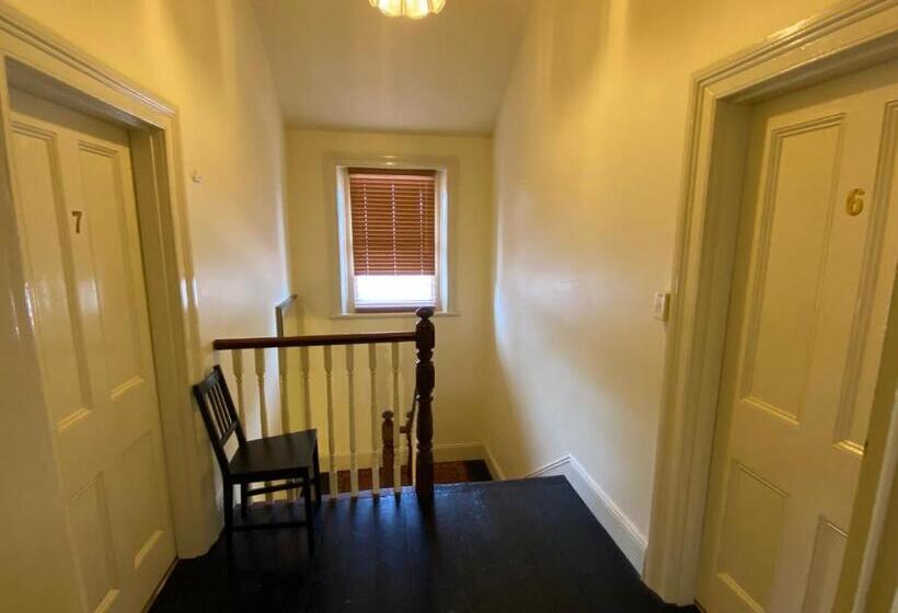 اتاق لوکس سه تخته, Ellstanmor Guesthouse Cooma