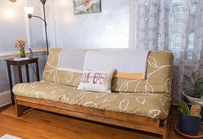 スタンダードルーム, West Park Gardens