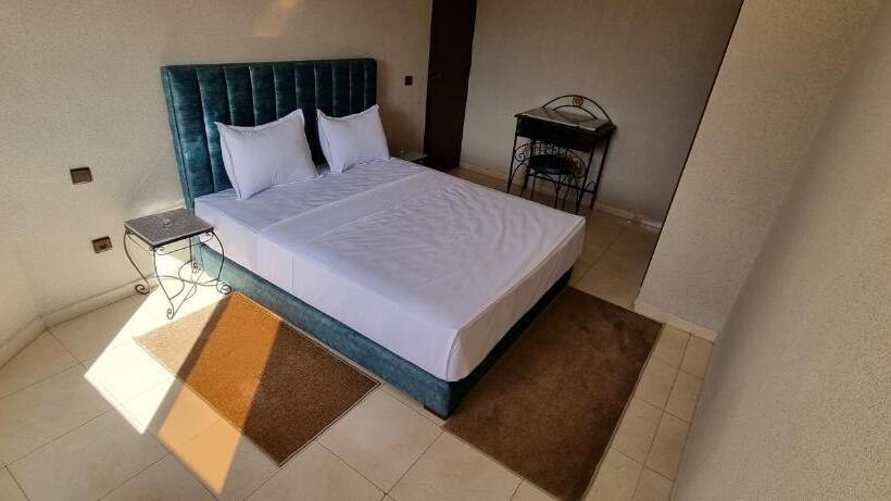 Családi Suite, Beach Club La Perle