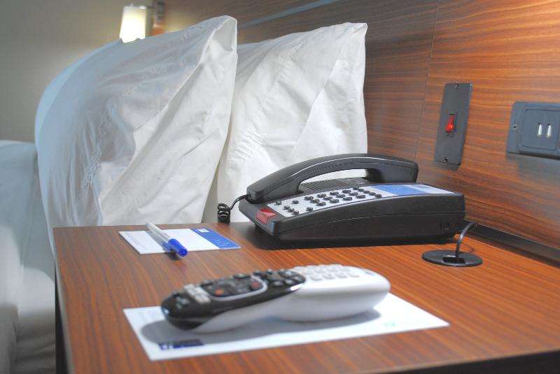 Quarto standard, Holiday Inn Express & Suites   Columbia City, An Ihg