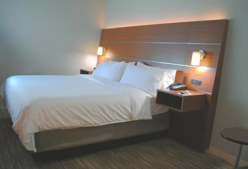 キングサイズベッドのスイートルーム, Holiday Inn Express & Suites   Columbia City, An Ihg