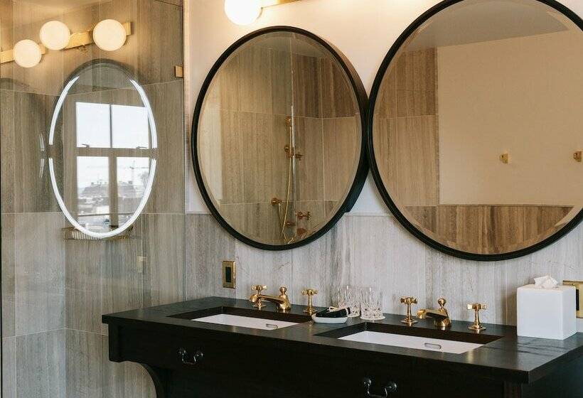 스위트, The Line Hotel Dc