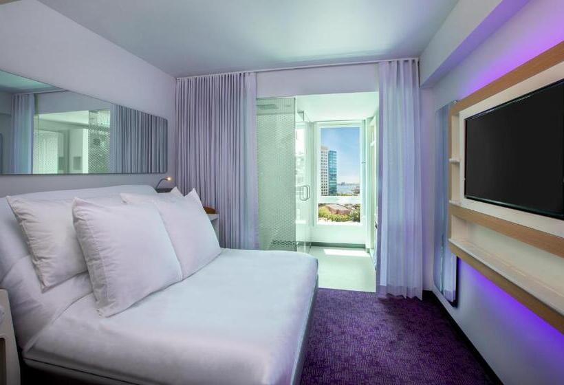 Premium Room, Yotel Boston