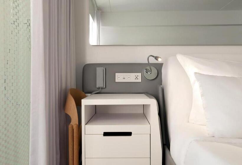 Cameră Standard Pat King Size, Yotel Boston