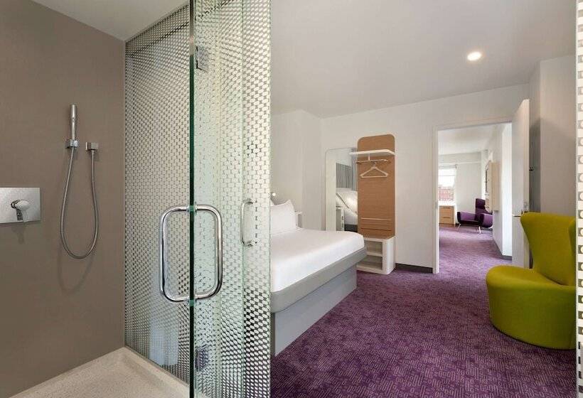 스위트, Yotel Boston