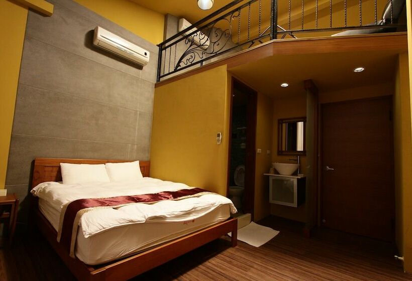 اتاق استاندارد چهار تخته, Sanyi Sakura Resort