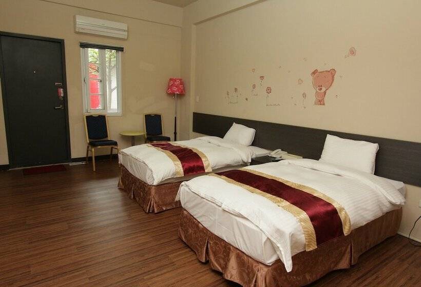 اتاق استاندارد, Sanyi Sakura Resort