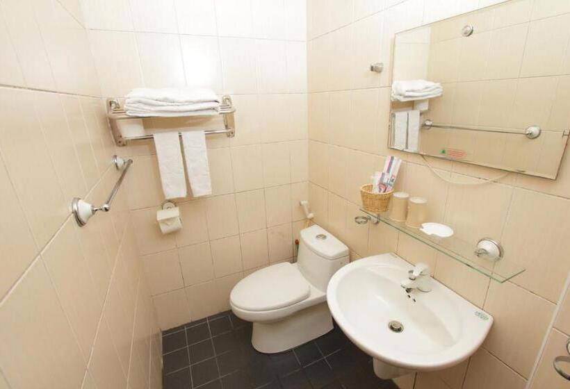 اتاق استاندارد, Sanyi Sakura Resort